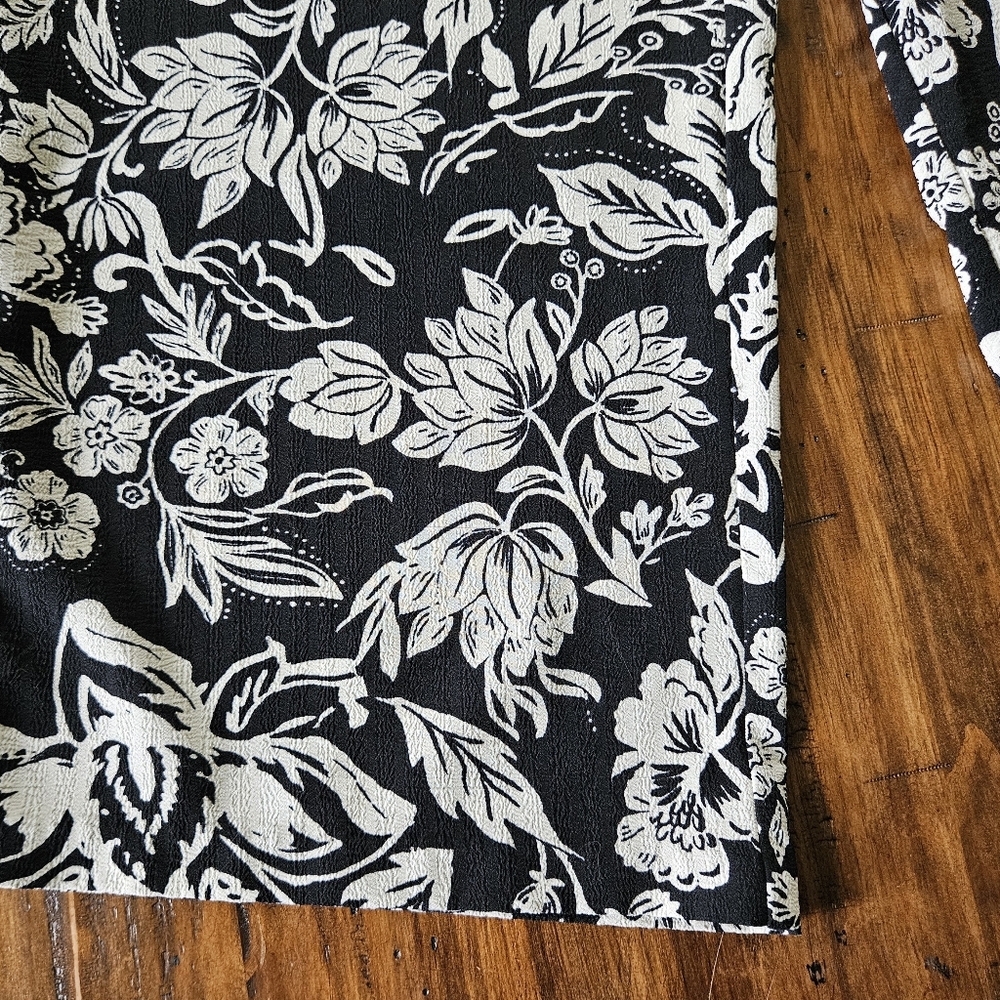 Northern Reflections Lightweight Bottom size large - Picture 4 of 6
